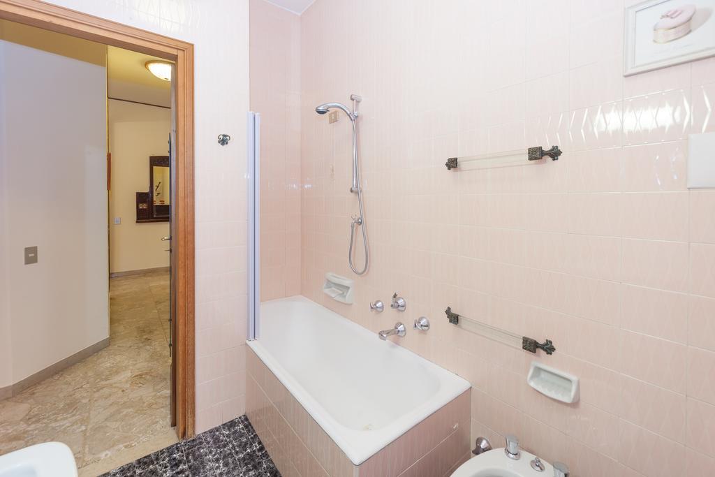 Apartamento Casa Di Gioia Verona Habitación foto