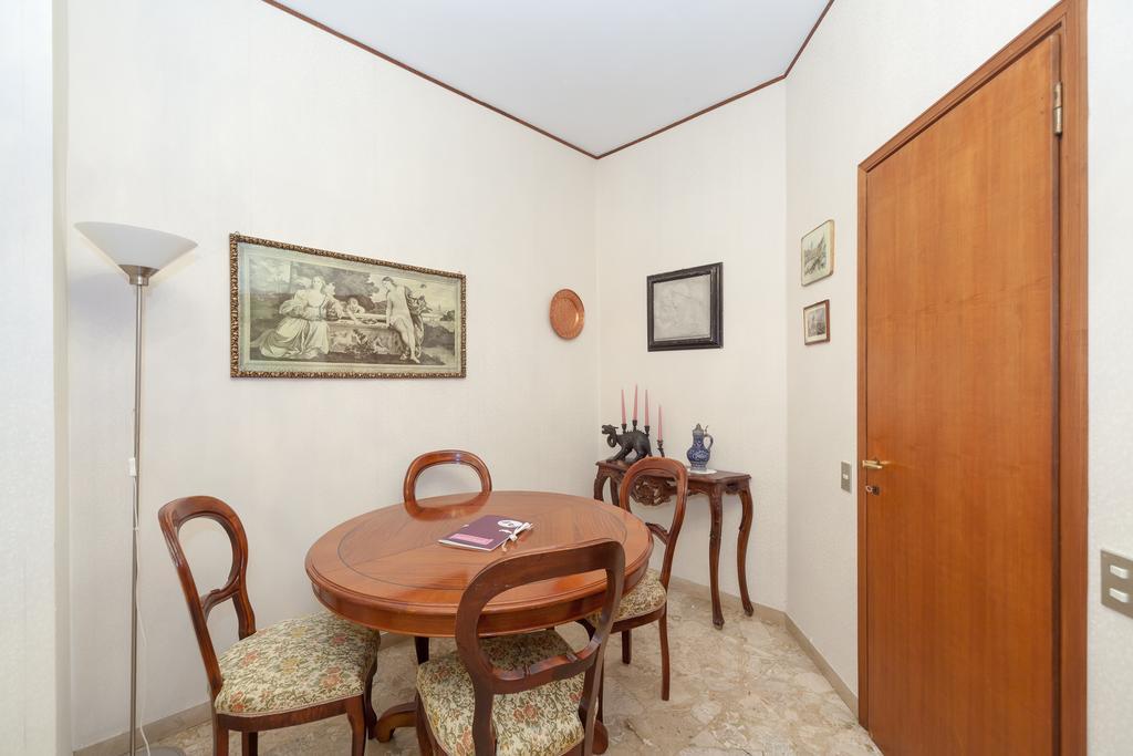 Apartamento Casa Di Gioia Verona Habitación foto