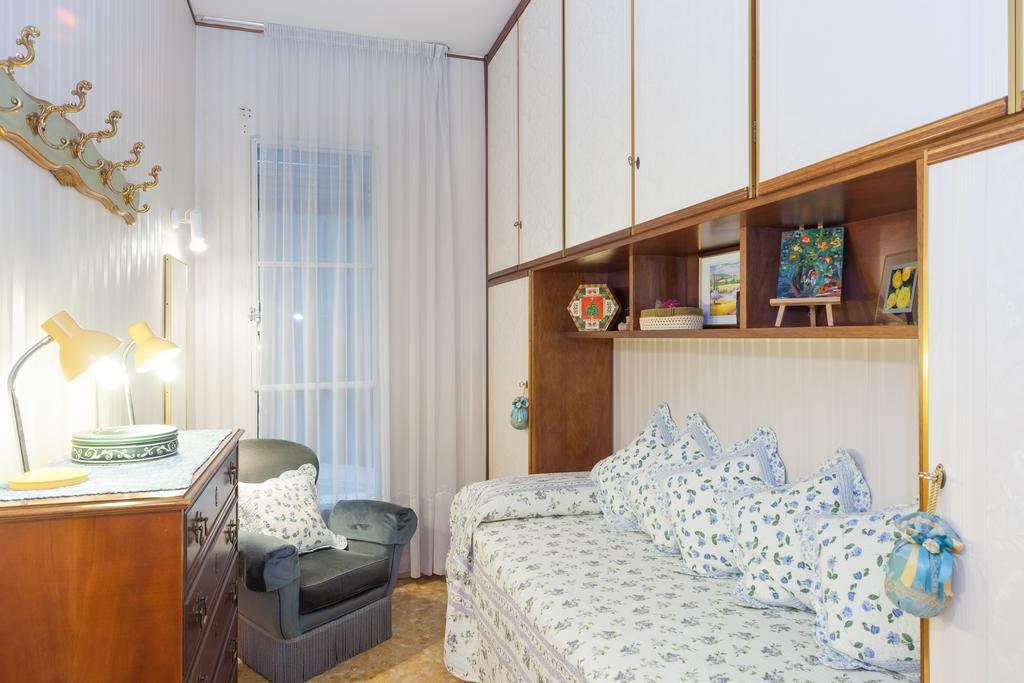 Apartamento Casa Di Gioia Verona Habitación foto
